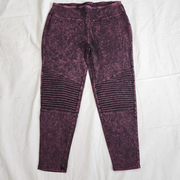 Zenana Material washed wide waistband moto leggings Plum - Picture 3 of 12